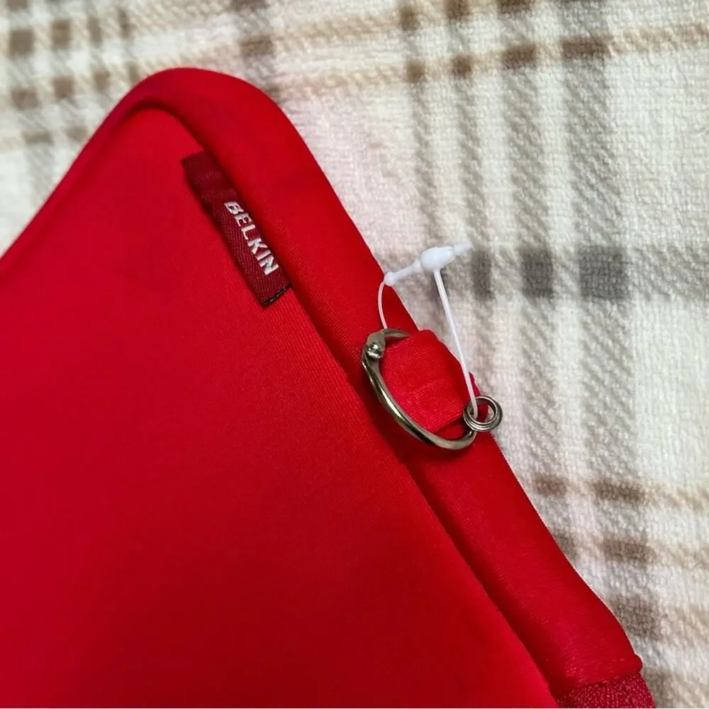 Belkin Neoprene Sleeve